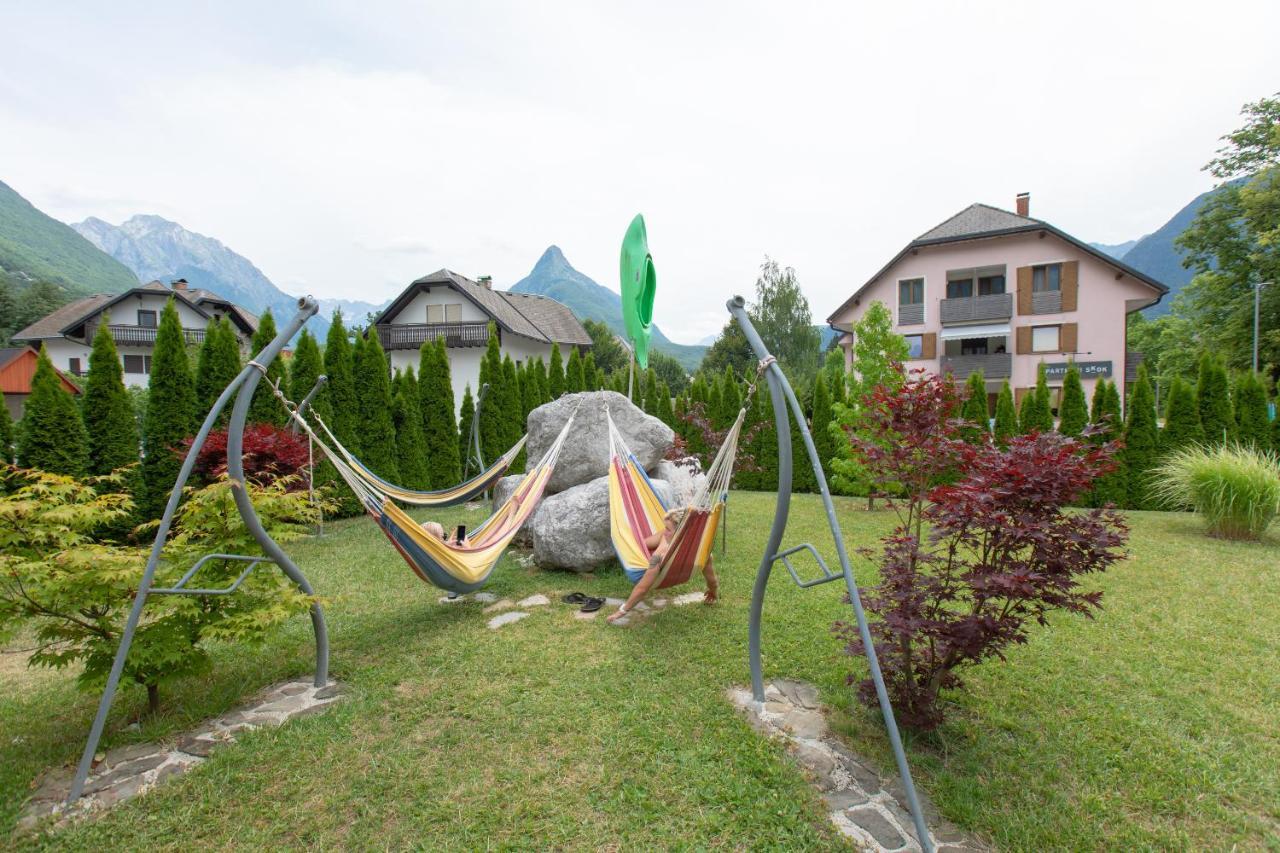 Hostel Soca Rocks Bovec Eksteriør bilde