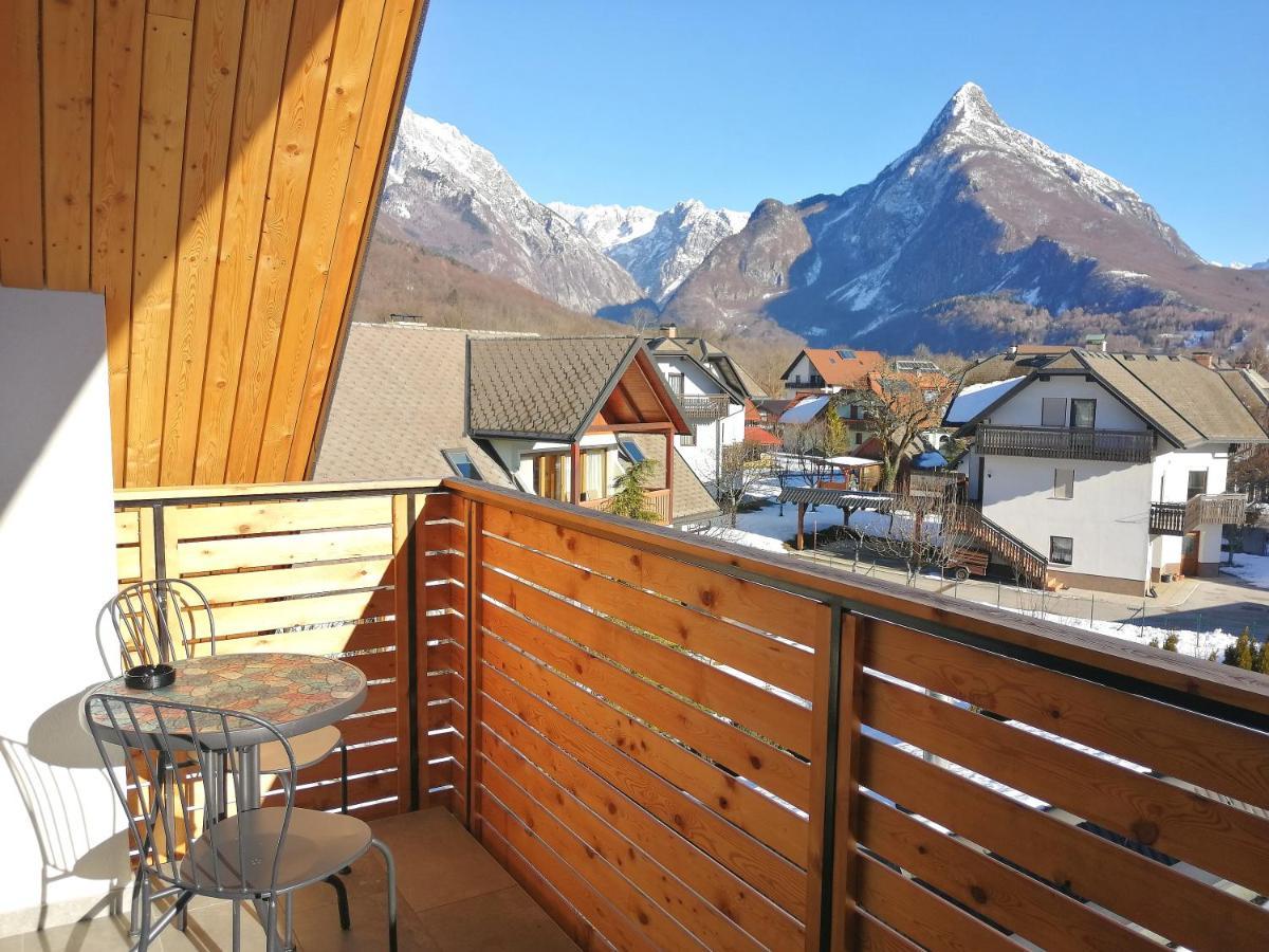 Hostel Soca Rocks Bovec Eksteriør bilde