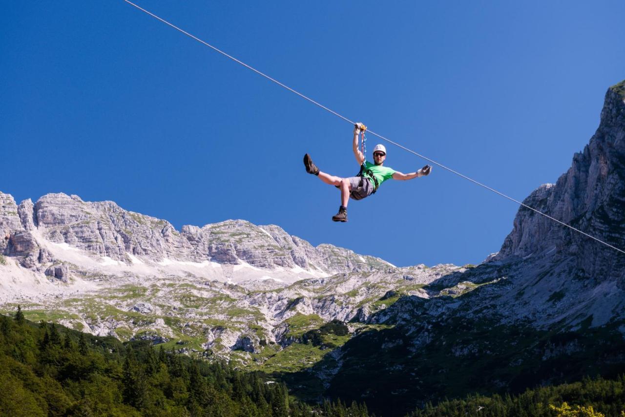 Hostel Soca Rocks Bovec Eksteriør bilde