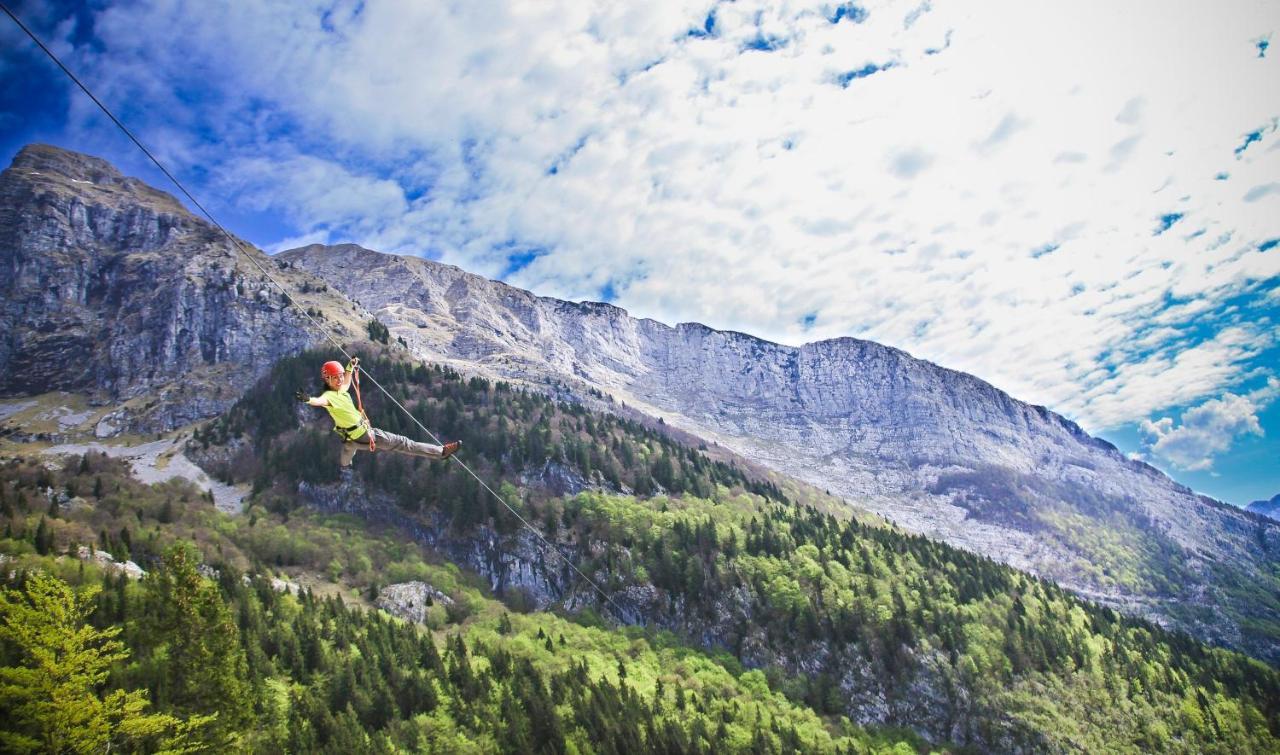 Hostel Soca Rocks Bovec Eksteriør bilde