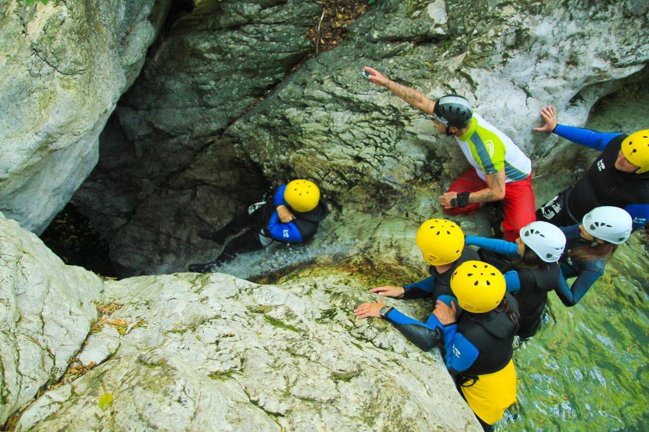 Hostel Soca Rocks Bovec Eksteriør bilde